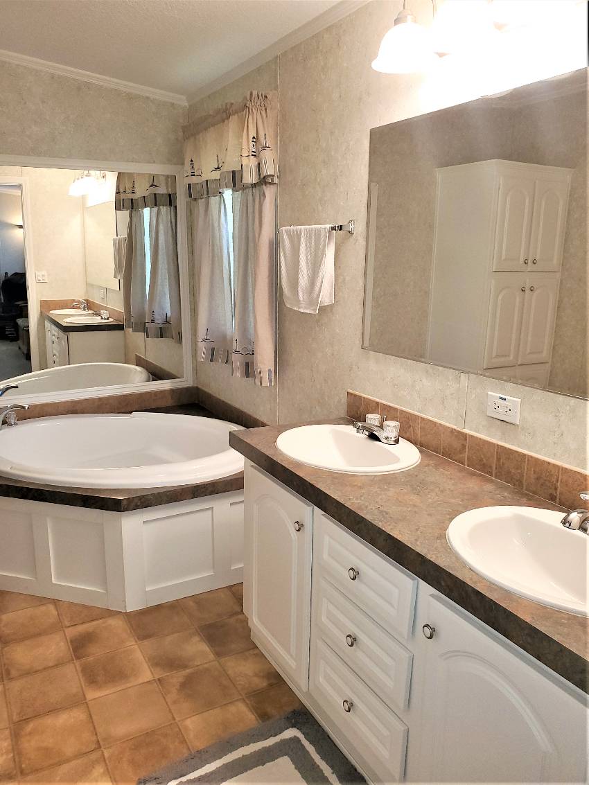 Mobile Home Bathroom Decorating Ideas